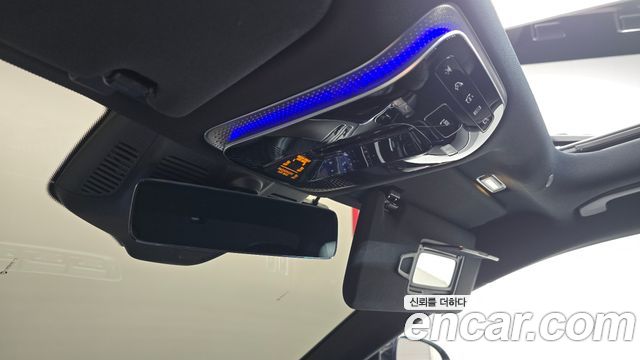 Mercedes-Benz S-Class 2023 — photo 26