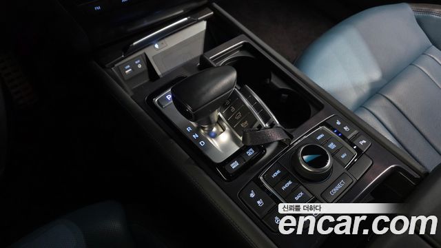 Genesis G80 2018 — photo 12