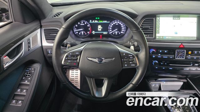 Genesis G80 2018 — photo 20