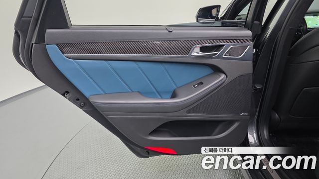 Genesis G80 2018 — photo 15