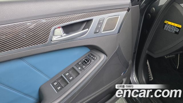Genesis G80 2018 — photo 27