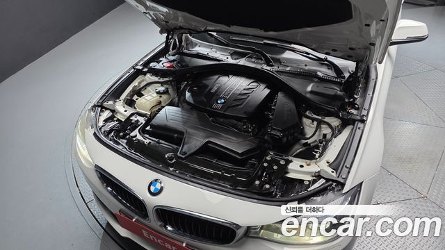 BMW Gran Turismo 2015 — photo 6