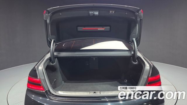Genesis G90 2021 — photo 26