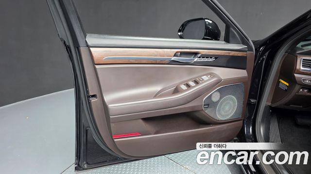 Genesis G90 2021 — photo 14