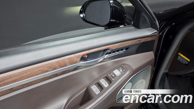 Genesis G90 2021 — photo 41