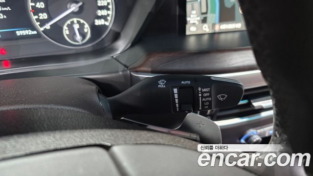 Genesis G90 2021 — photo 42