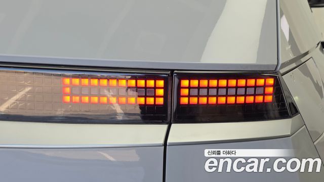 Hyundai Ioniq5 2023 — photo 9