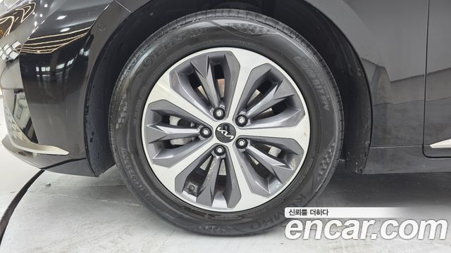 Kia K8 2023 — photo 5