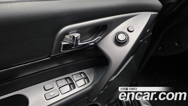 KG Mobility KORANDO 2018 — photo 28