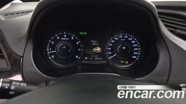 Hyundai Grandeur 2014 — photo 8