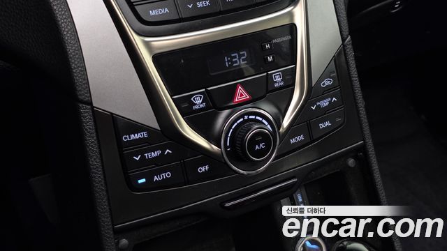 Hyundai Grandeur 2014 — photo 18