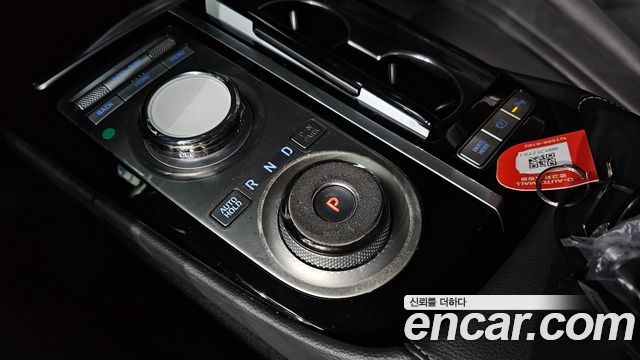 Genesis G80 2023 — photo 12
