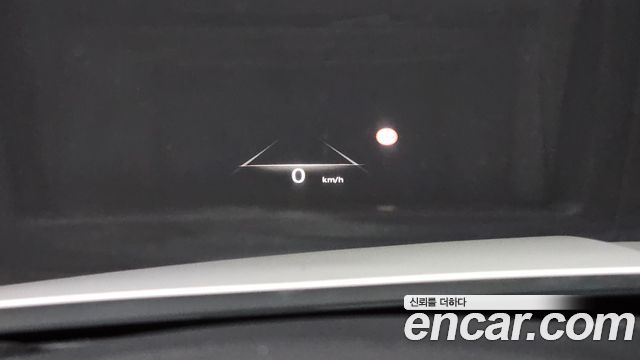 Genesis G80 2023 — photo 18