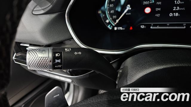 Genesis G80 2023 — photo 29