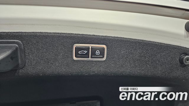 Genesis G80 2023 — photo 31
