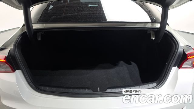 Kia K5 2023 — photo 16