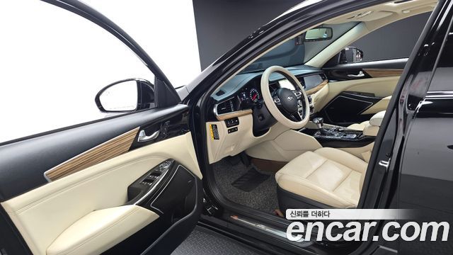 Kia K7 2016 — photo 10