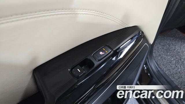 Kia K7 2016 — photo 20