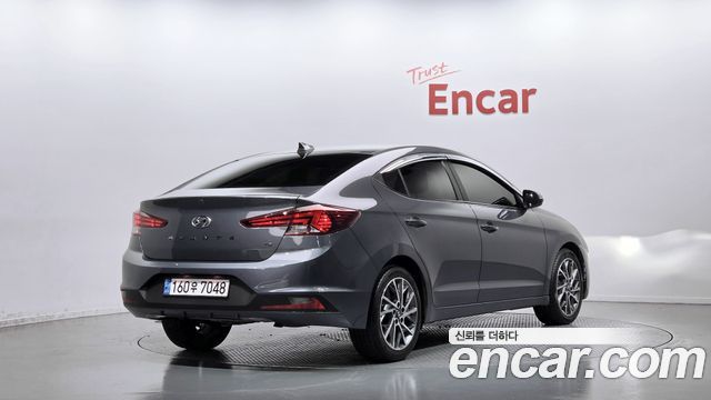 Hyundai AVANTE 2019 — photo 2
