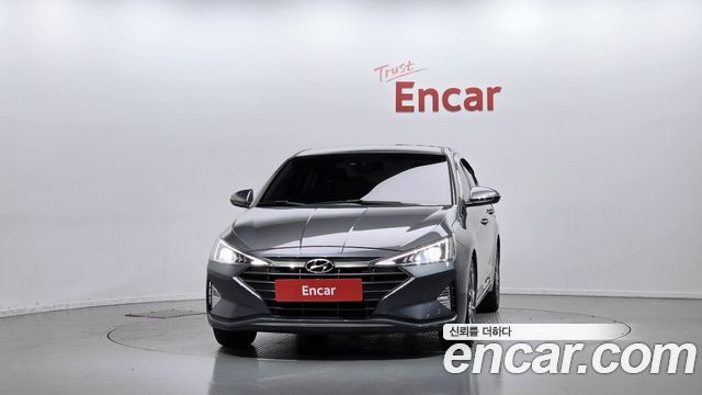 Hyundai AVANTE 2019 — photo 3