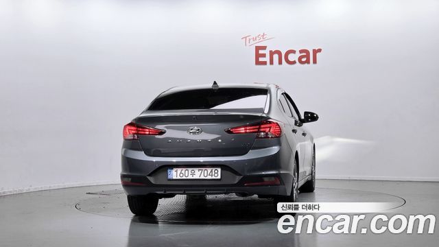Hyundai AVANTE 2019 — photo 4