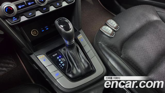 Hyundai AVANTE 2019 — photo 9