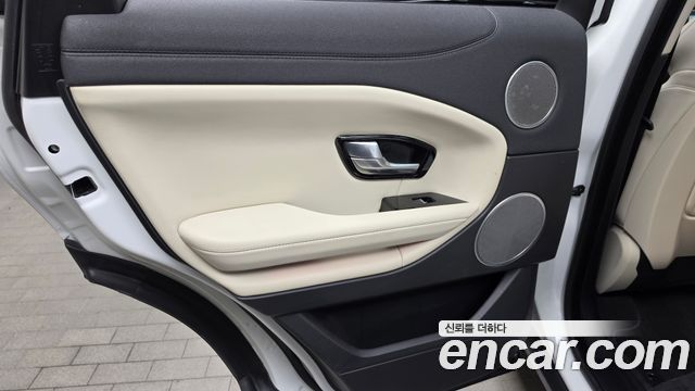 Land Rover Range Rover Evoque 2016 — photo 15
