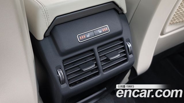Land Rover Range Rover Evoque 2016 — photo 28