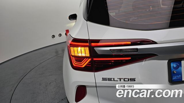 Kia Seltos 2022 — photo 9