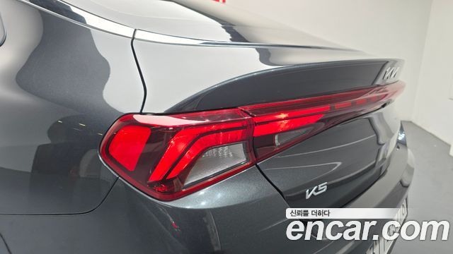 Kia K5 2023 — photo 9