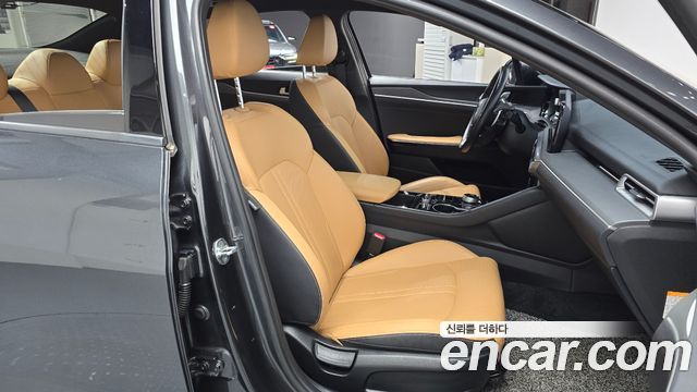 Kia K5 2023 — photo 16