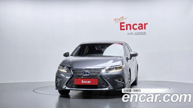 Lexus ES 2017 — photo 3
