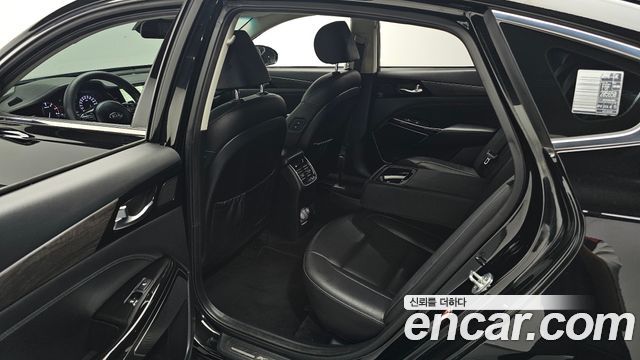 Kia K7 2020 — photo 18