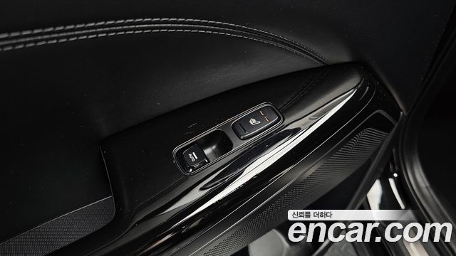 Kia K7 2020 — photo 24