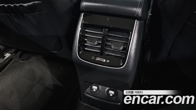 Kia K7 2020 — photo 30