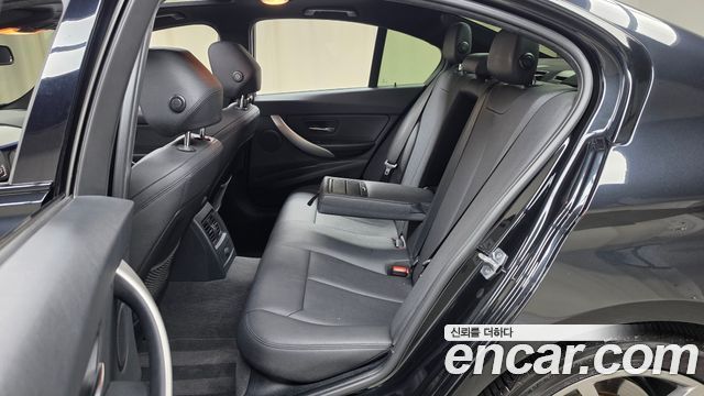 BMW 3-Series 2015 — photo 15