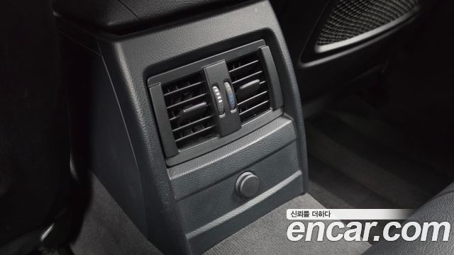 BMW 3-Series 2015 — photo 29