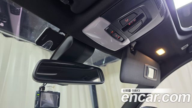 BMW 3-Series 2015 — photo 30