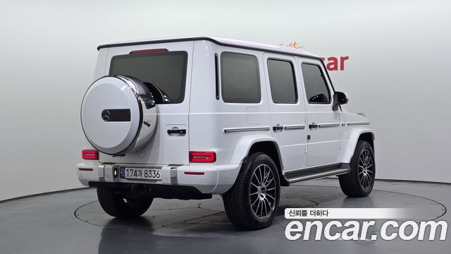 Mercedes-Benz G-Class 2021 — photo 2