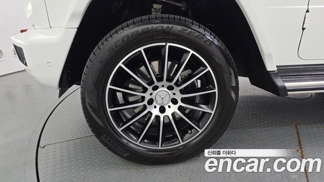 Mercedes-Benz G-Class 2021 — photo 5