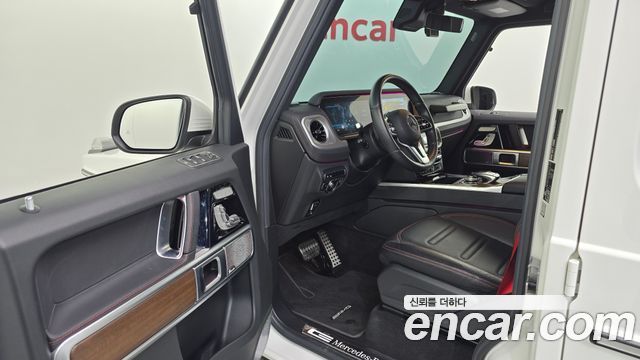 Mercedes-Benz G-Class 2021 — photo 10