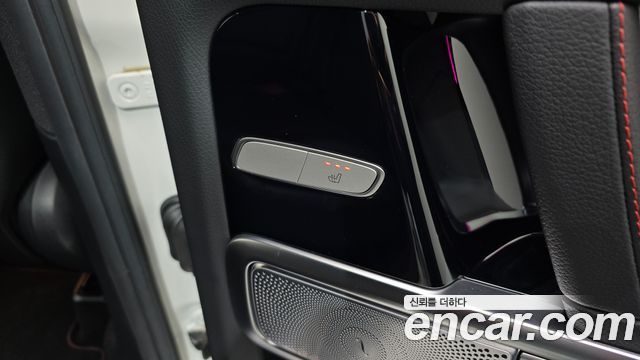 Mercedes-Benz G-Class 2021 — photo 18