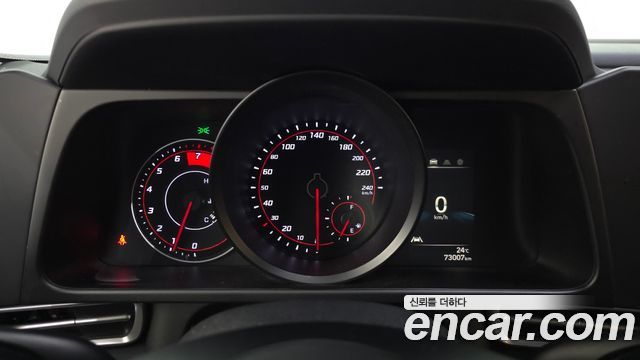 Hyundai AVANTE 2021 — photo 11