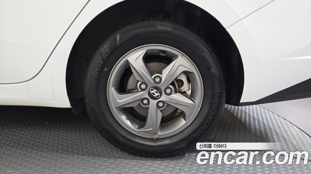 Hyundai AVANTE 2021 — photo 7