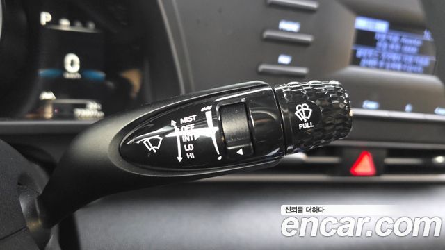 Hyundai AVANTE 2021 — photo 30