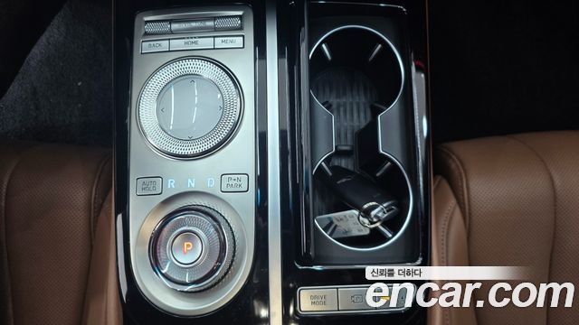 Genesis G80 2022 — photo 13