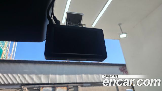 Genesis G80 2022 — photo 14