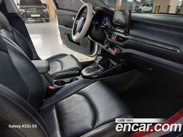 Kia K3 2019 — photo 17