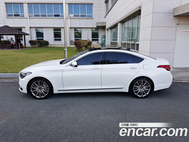 Genesis G80 2019 — photo 19