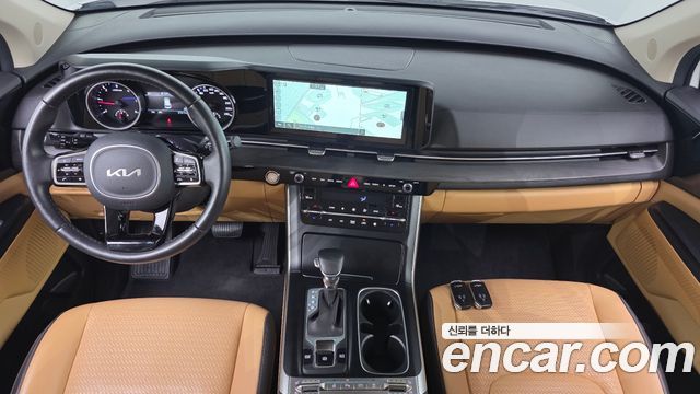 Kia Canival 2023 — photo 7